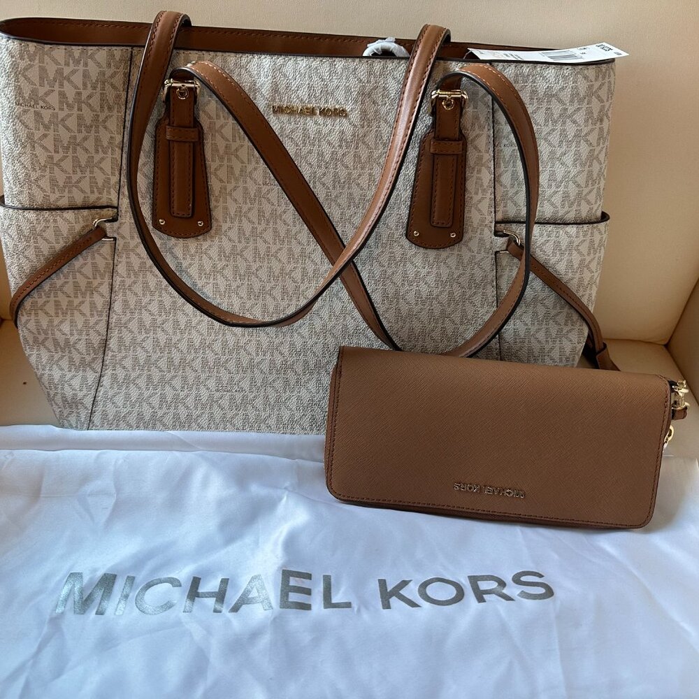 MICHAEL KORS -  new bag with tags and matching wallet (no tag) and dust cover.